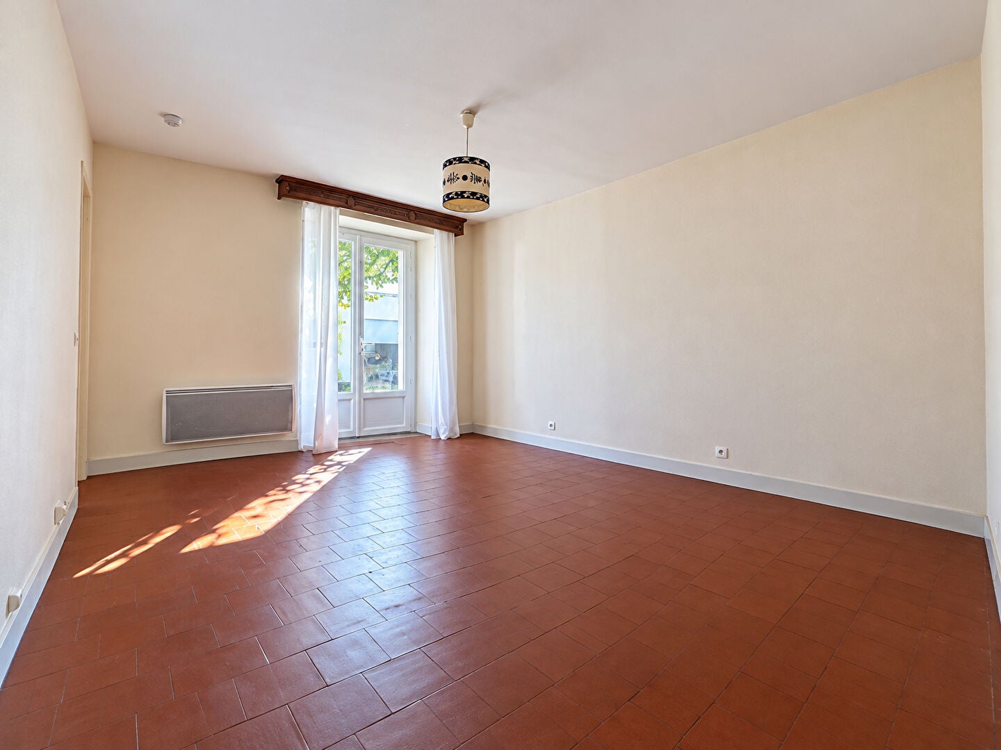House Route de Montfort in Lombron