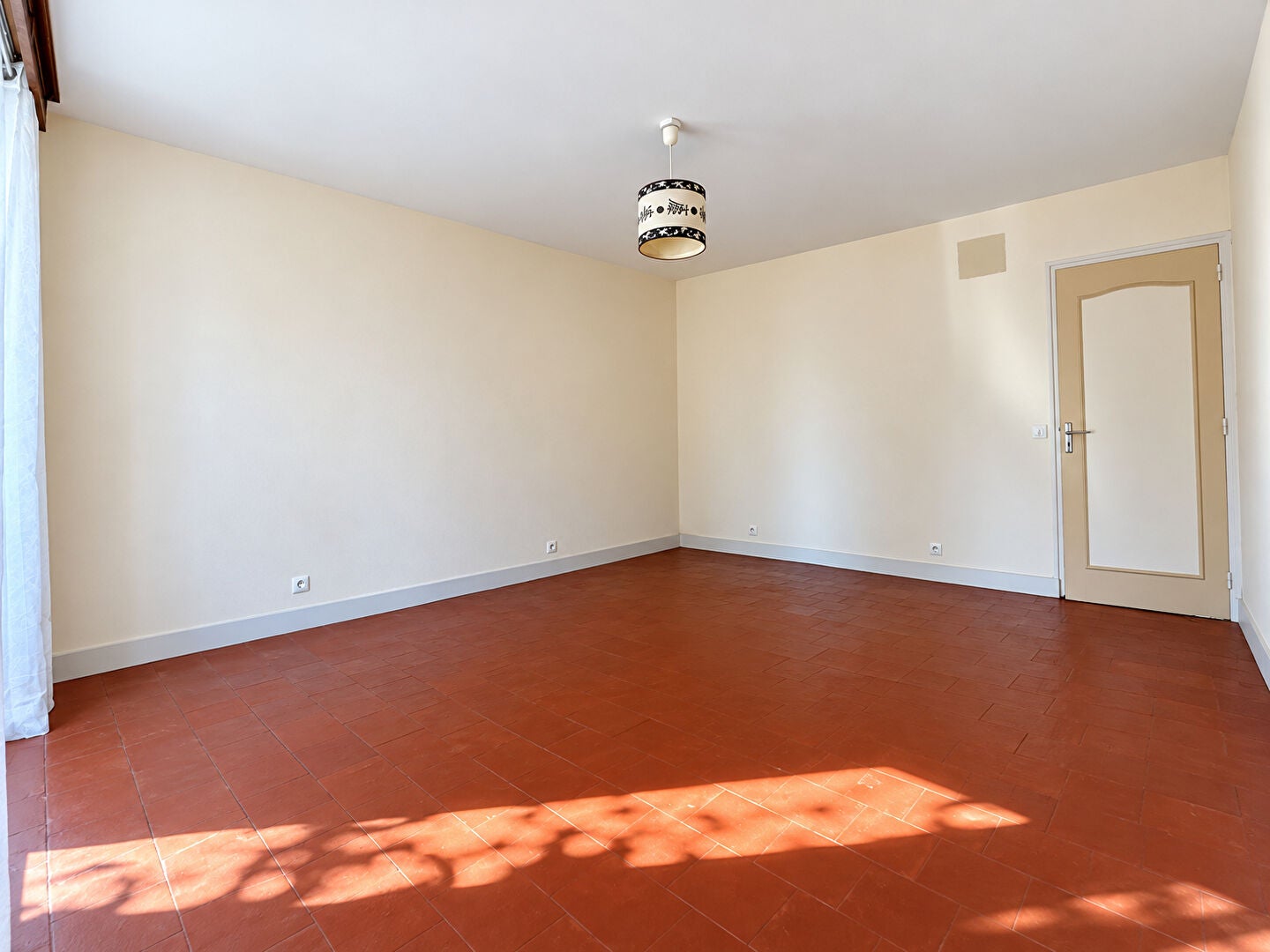 House Route de Montfort in Lombron