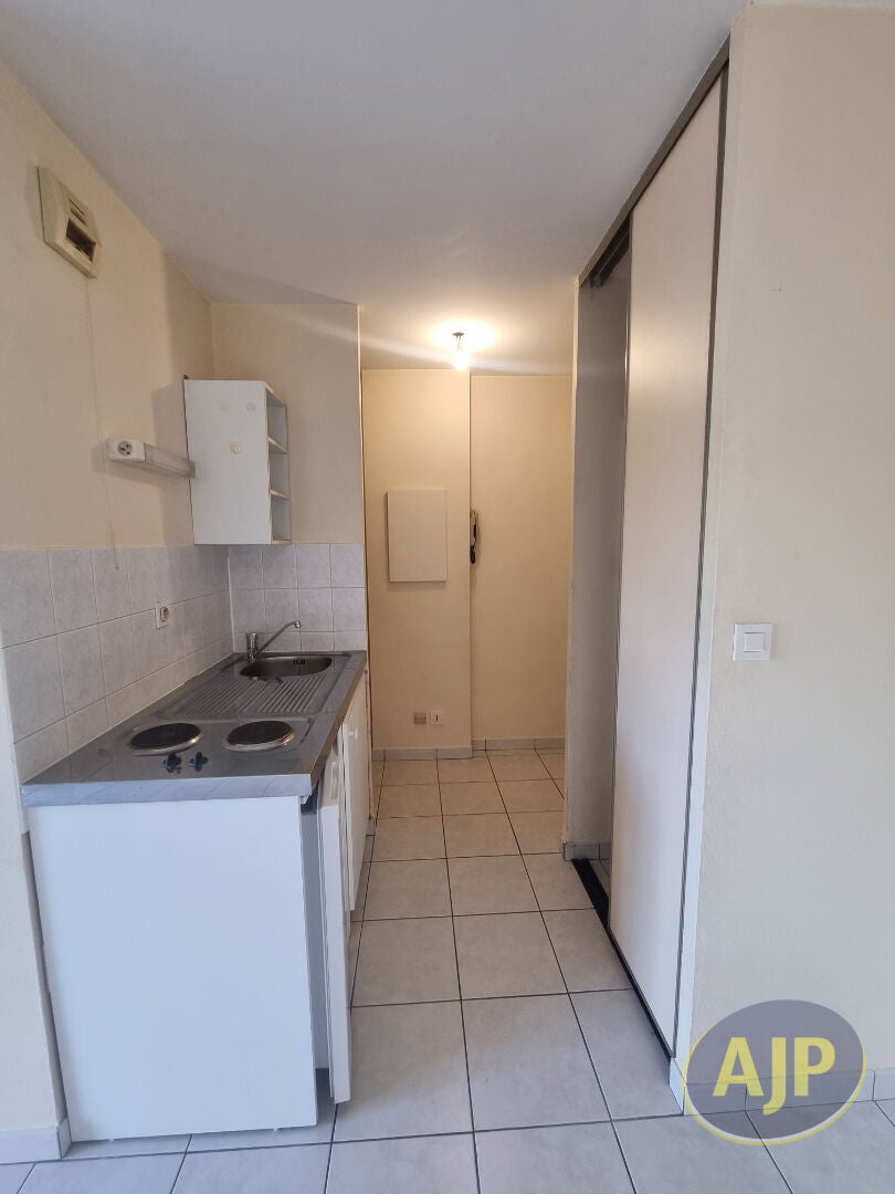 Appartement D 927 à Villeprevost