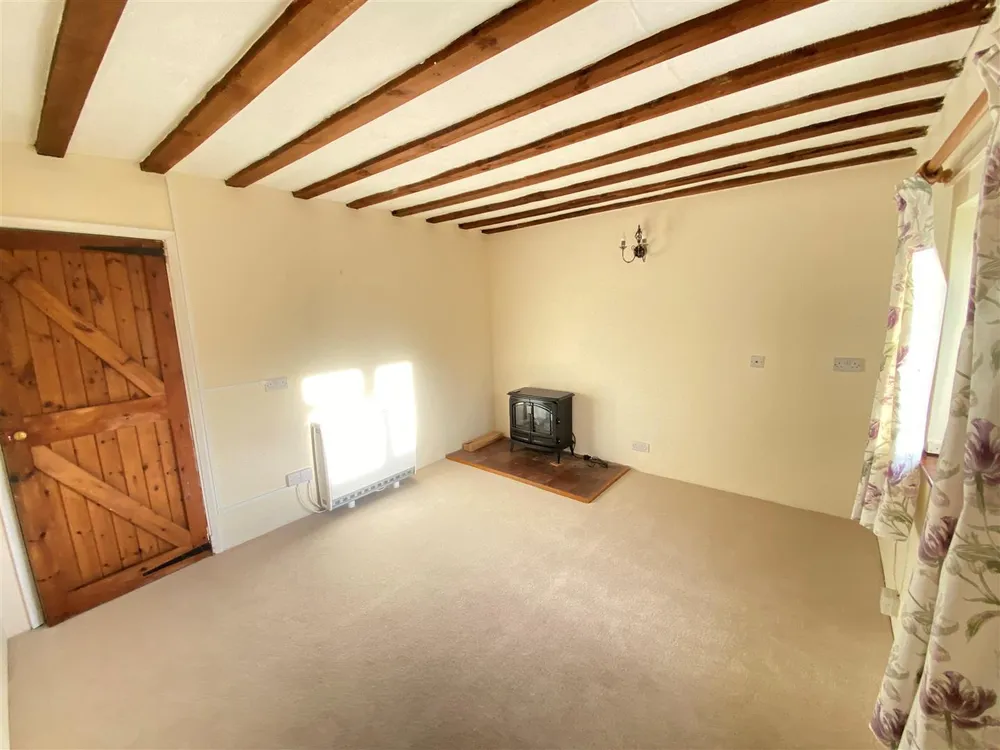 Flat Halsfordwood Lane in Teignbridge