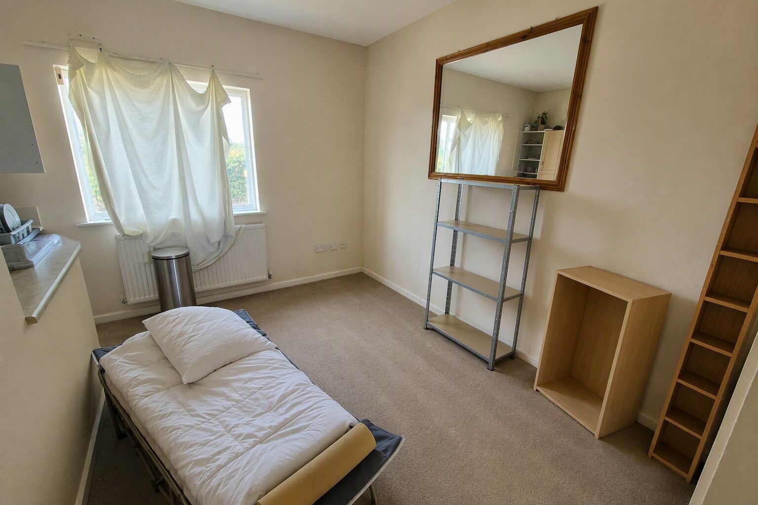 Flat Radlett Road in St Albans