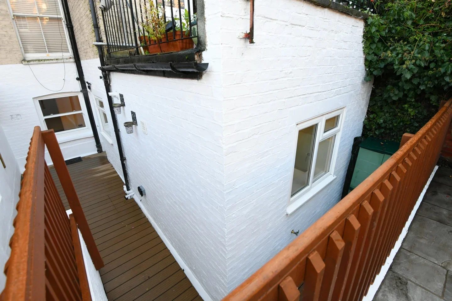 Flat Messina Avenue in Greater London