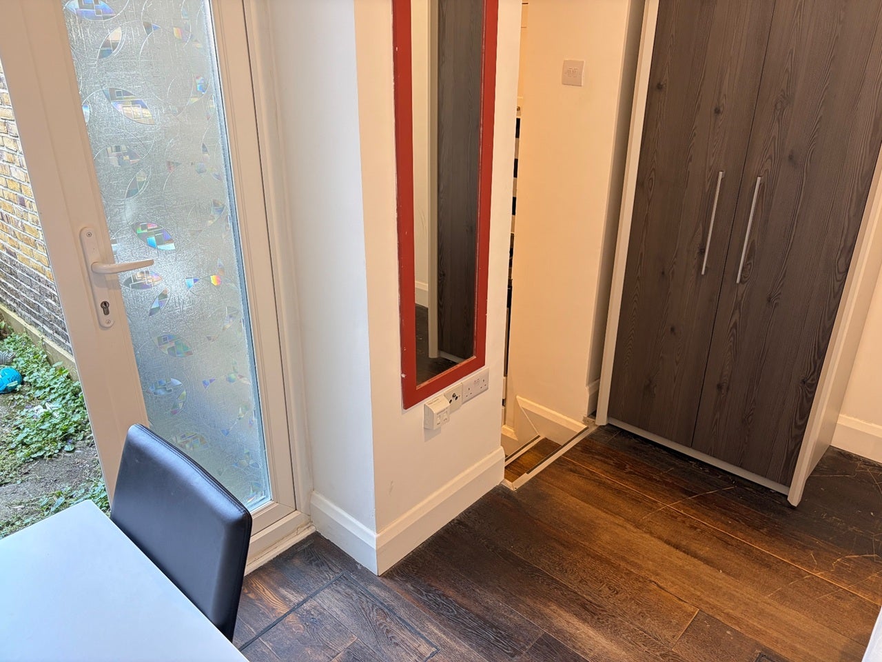 Flat Matheson Road in Greater London
