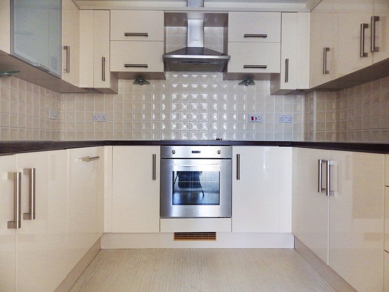 Flat Coxhill Way in Aylesbury