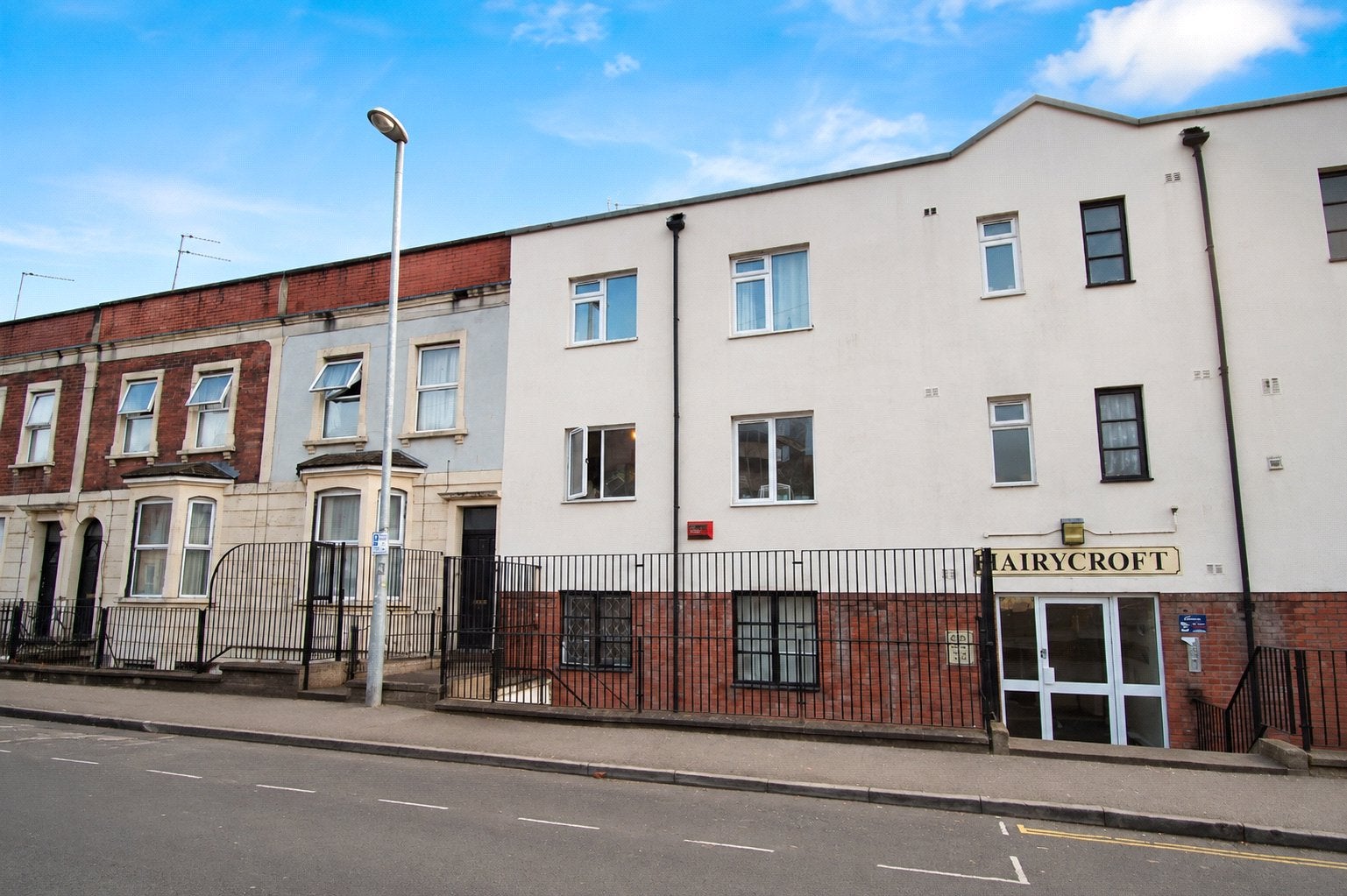 Flat Hepburn Road in Bristol