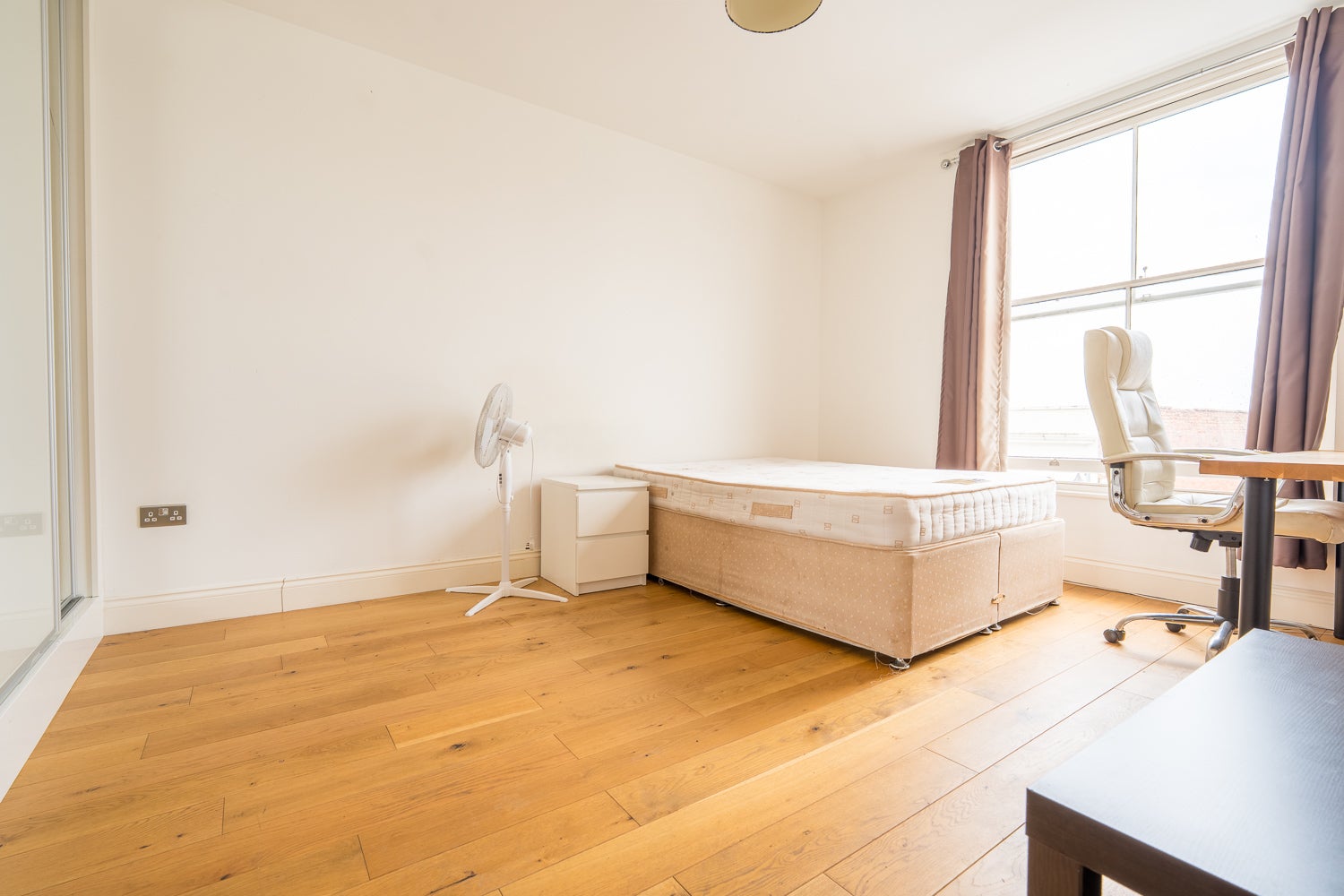 Flat Clemens Street in Royal Leamington Spa