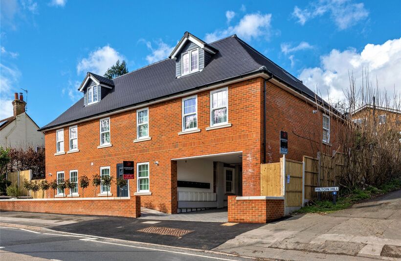 Flat Dean Way in Chalfont St Giles