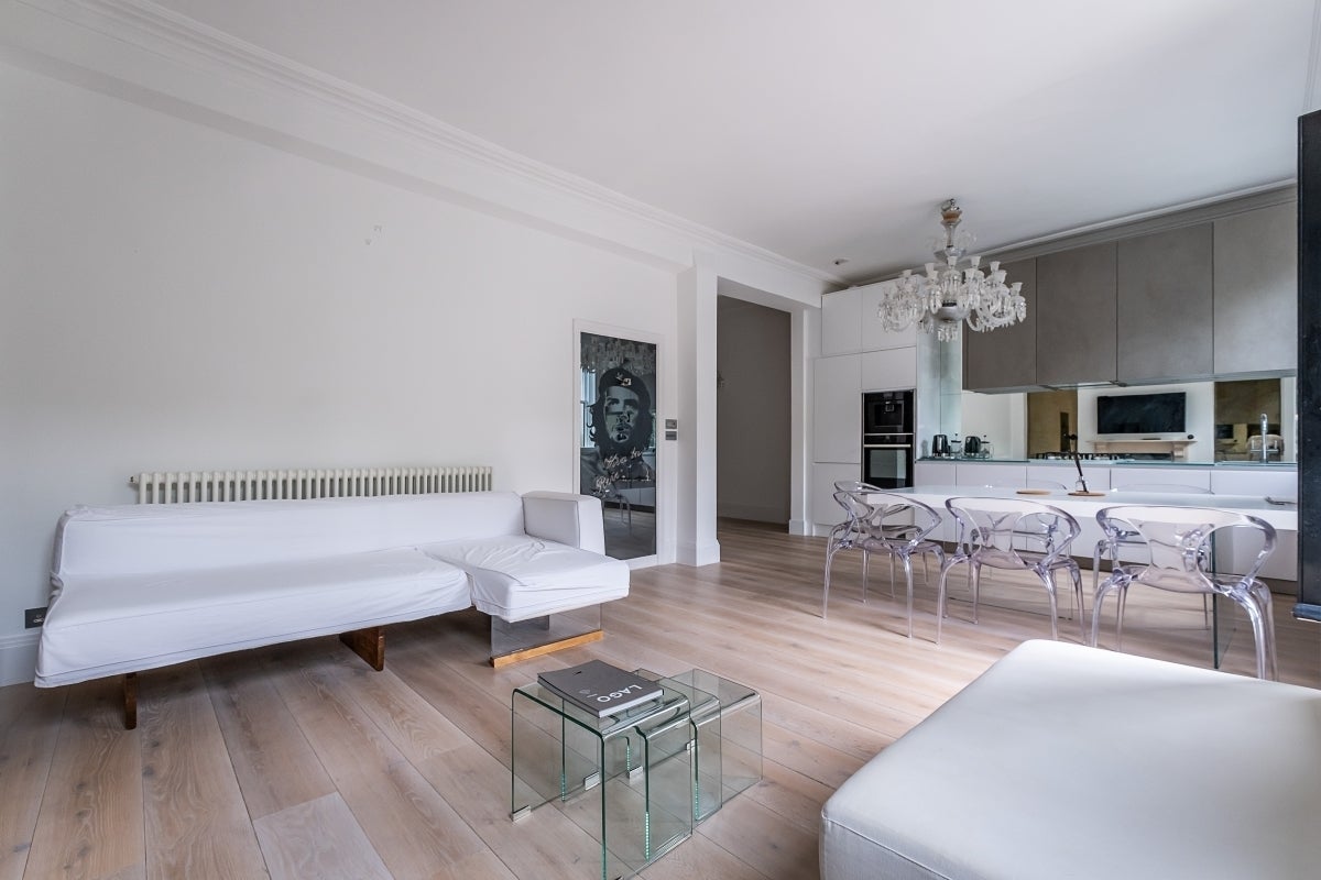 Flat Ennismore Gardens in City of Westminster