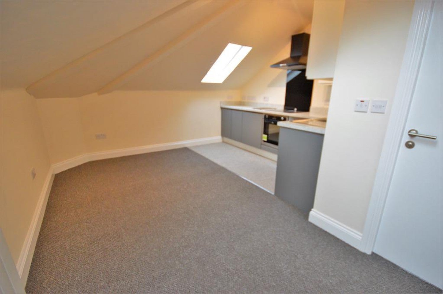 Flat Dunton Street in Oadby and Wigston