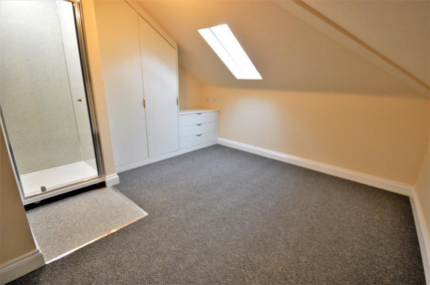 Flat Dunton Street in Oadby and Wigston