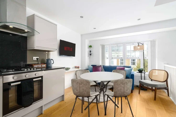 Flat Bethnal Green Road in Greater London
