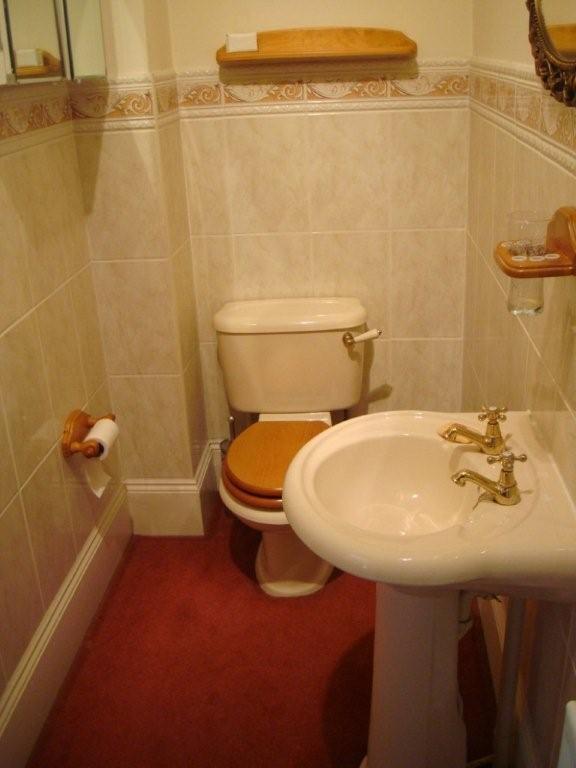 Room Greenbank Gardens in Dudley