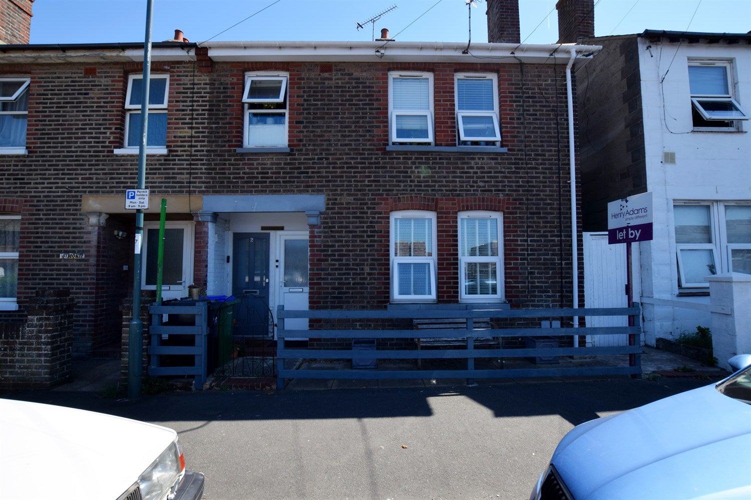 Flat London Road in Arun