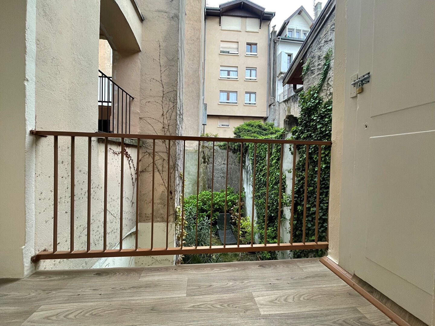 Appartement Rue du Port à Évian-les-Bains