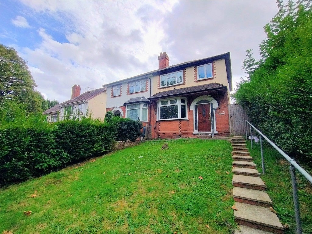 House Penn Road in Wolverhampton