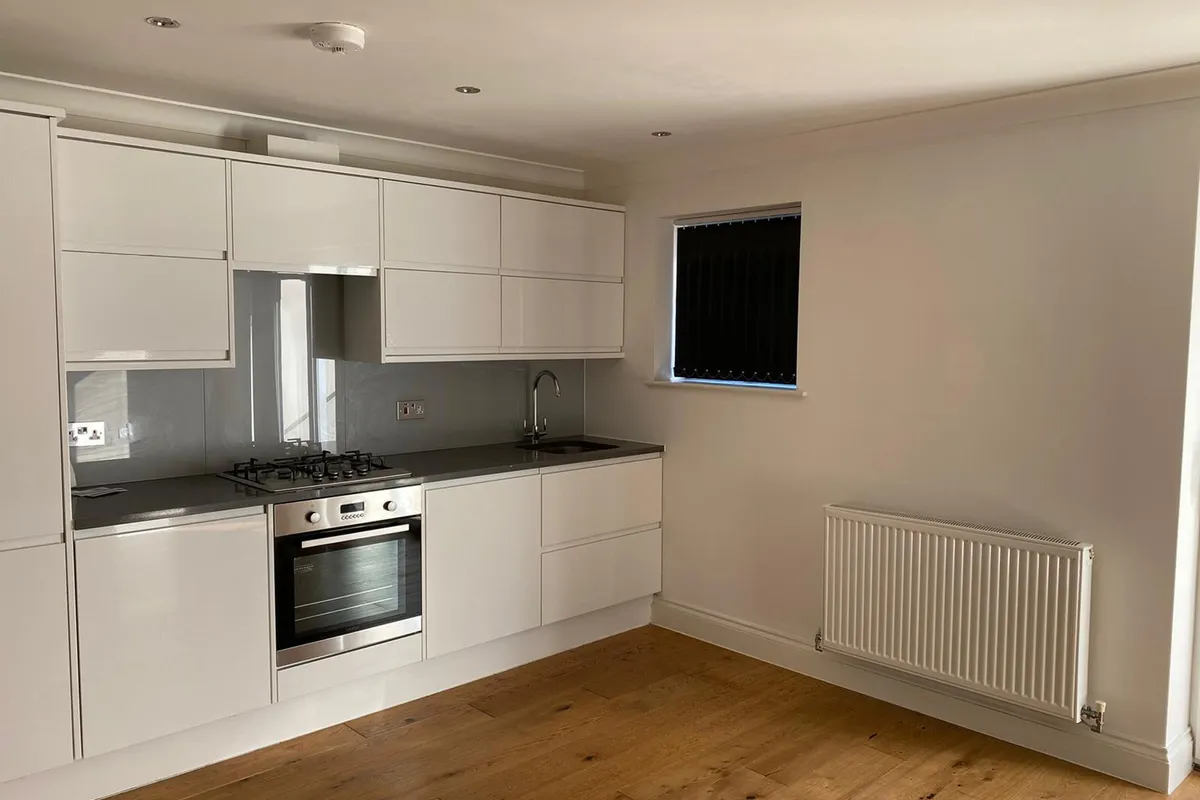 Flat Whippendell Road in Watford