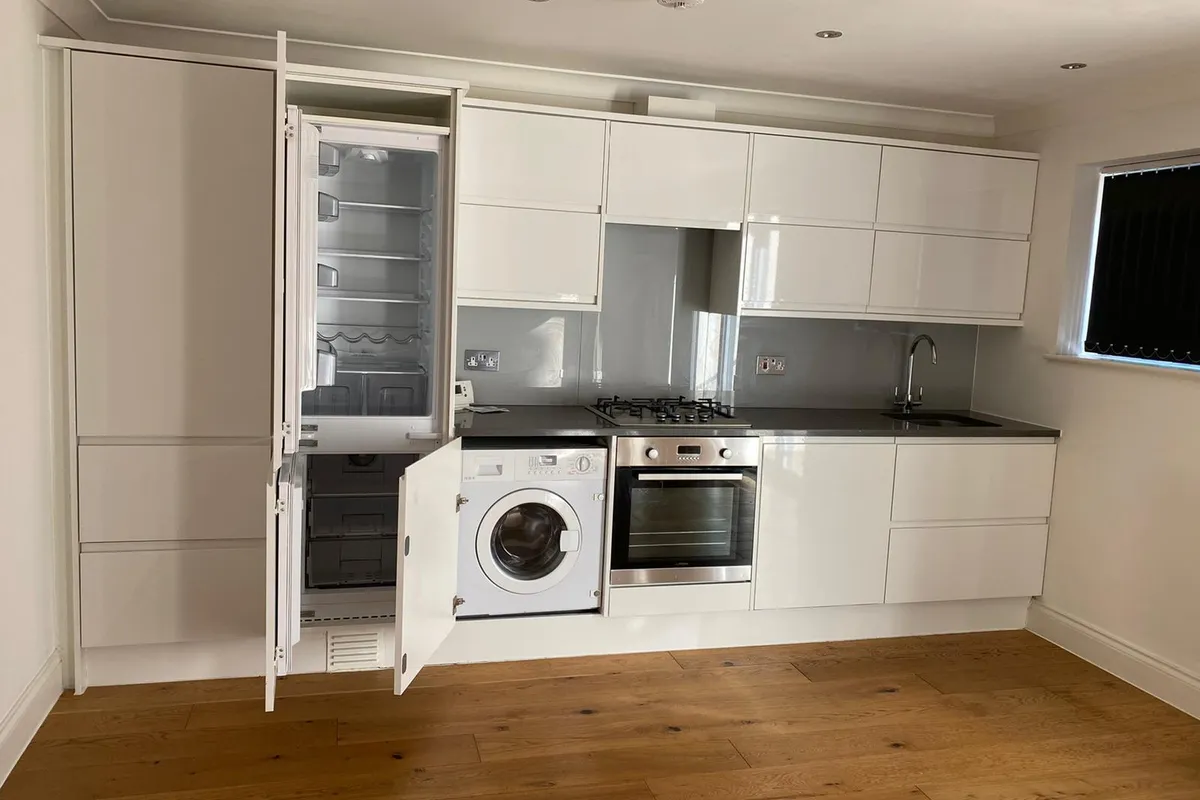 Flat Whippendell Road in Watford