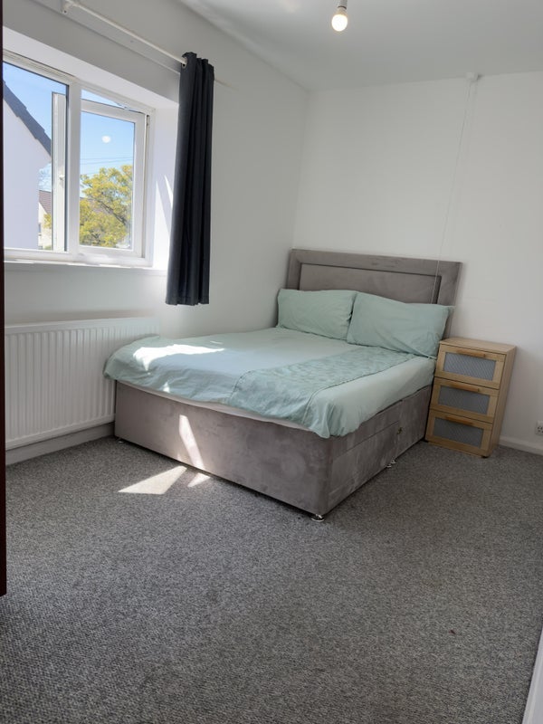 Room Corwen Crescent in Cardiff