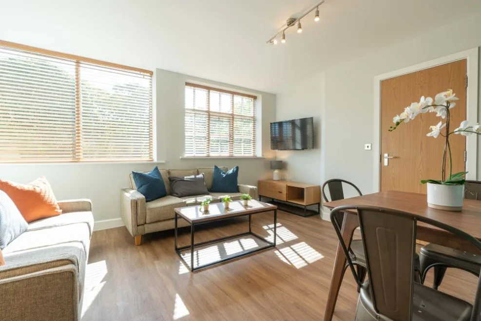 Flat Jesmond Road in Newcastle upon Tyne
