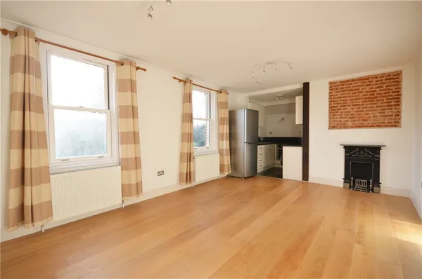 Flat Pampisford Road in South Cambridgeshire