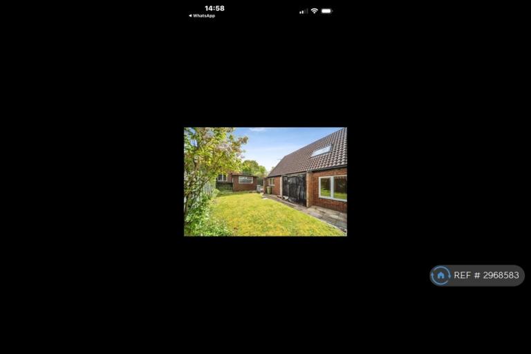 House Langcliffe Drive in Milton Keynes