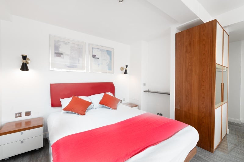 Flat Kensington Gore in City of Westminster