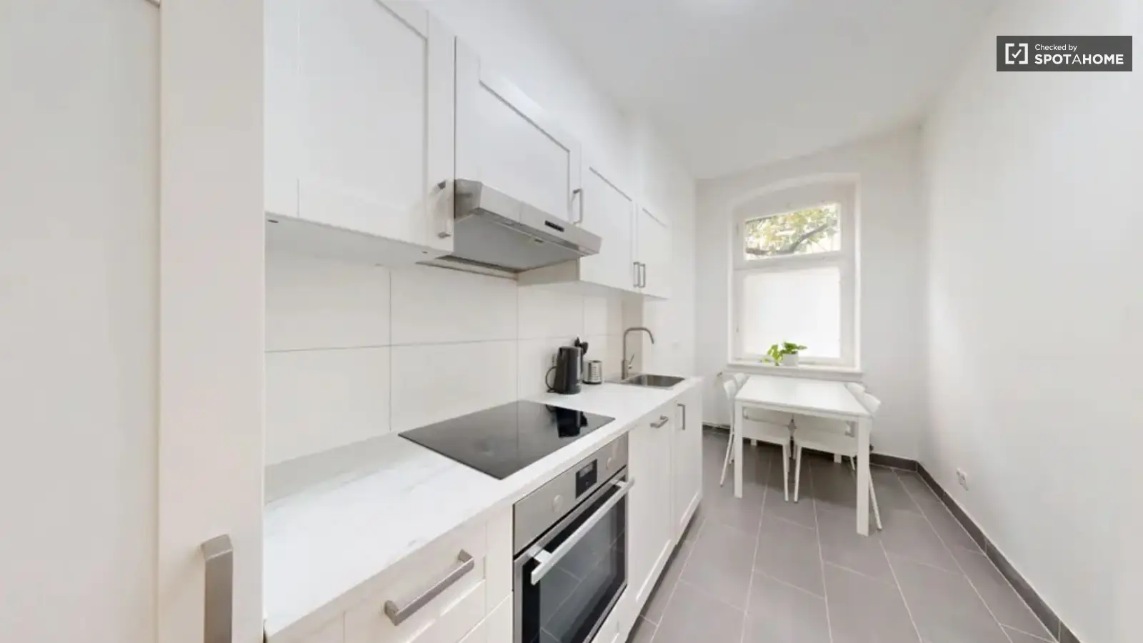Wohnung Salzburger Straße in Berlin