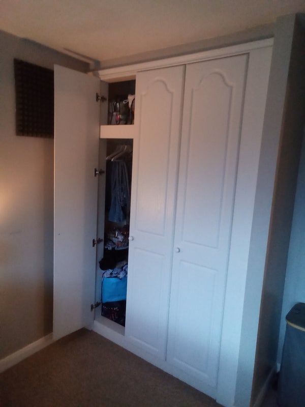 Room Hawkins Crescent in Bradley Stoke