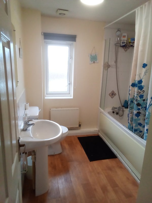 Room Hawkins Crescent in Bradley Stoke