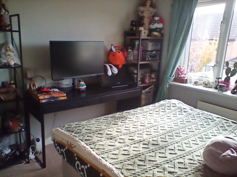 Room Hawkins Crescent in Bradley Stoke