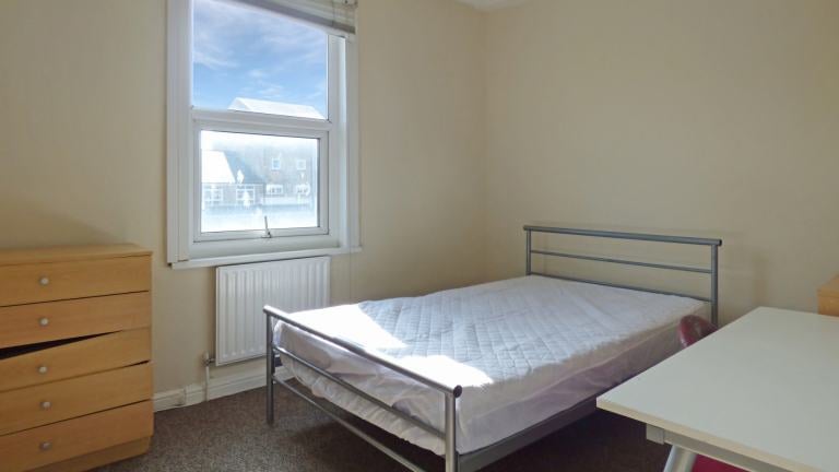 Room Cowley Road in Oxford