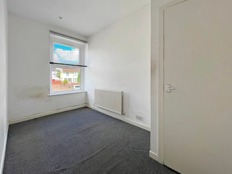 Flat Ely Road in Cardiff