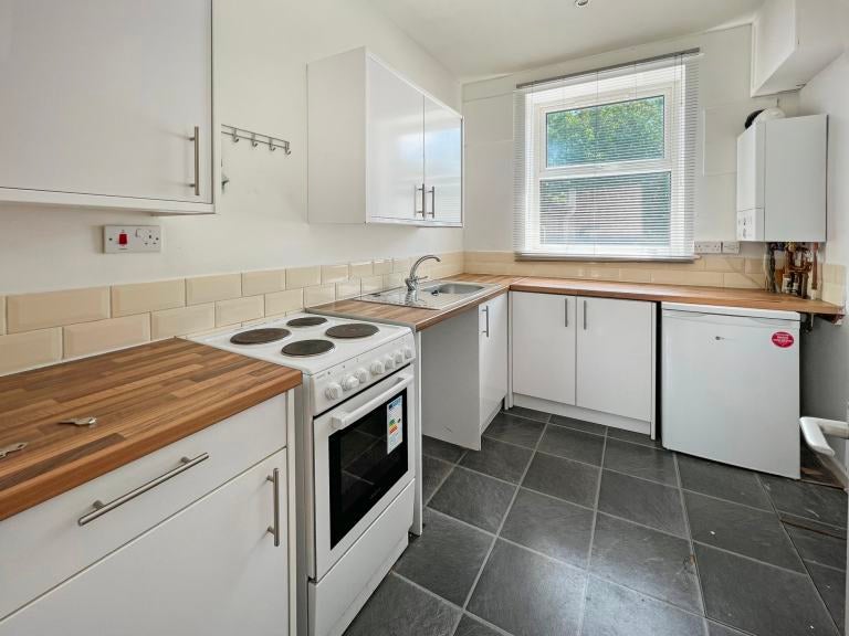 Flat Ely Road in Cardiff