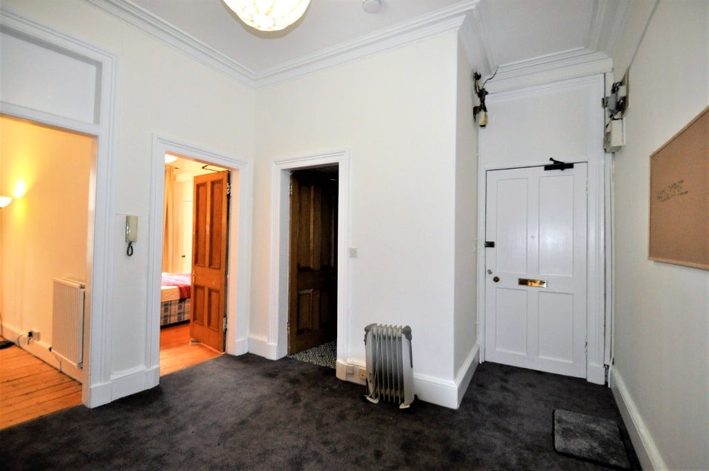 Room Roseneath Street in City of Edinburgh
