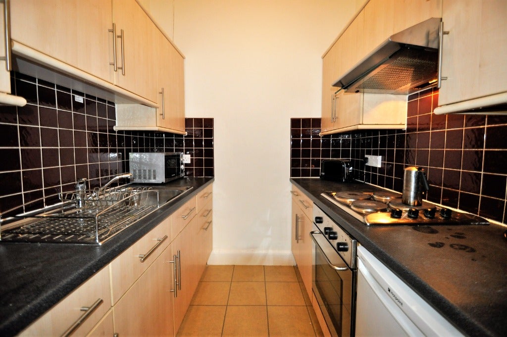 Room Roseneath Street in City of Edinburgh