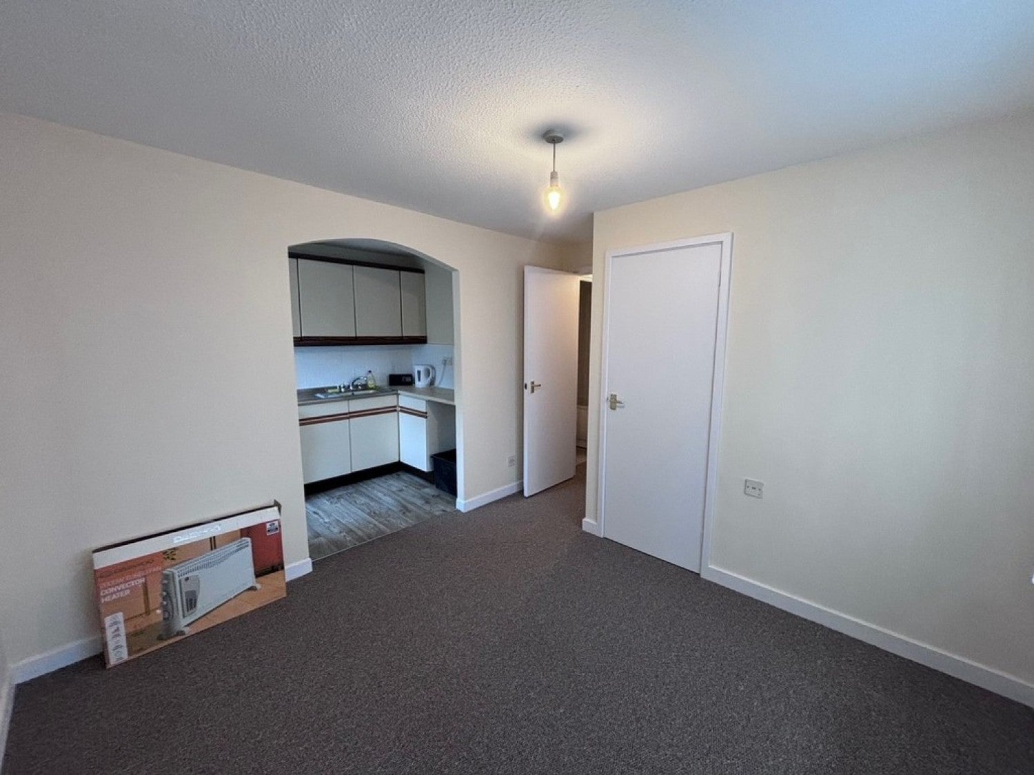Flat Monks Dale in Yeovil