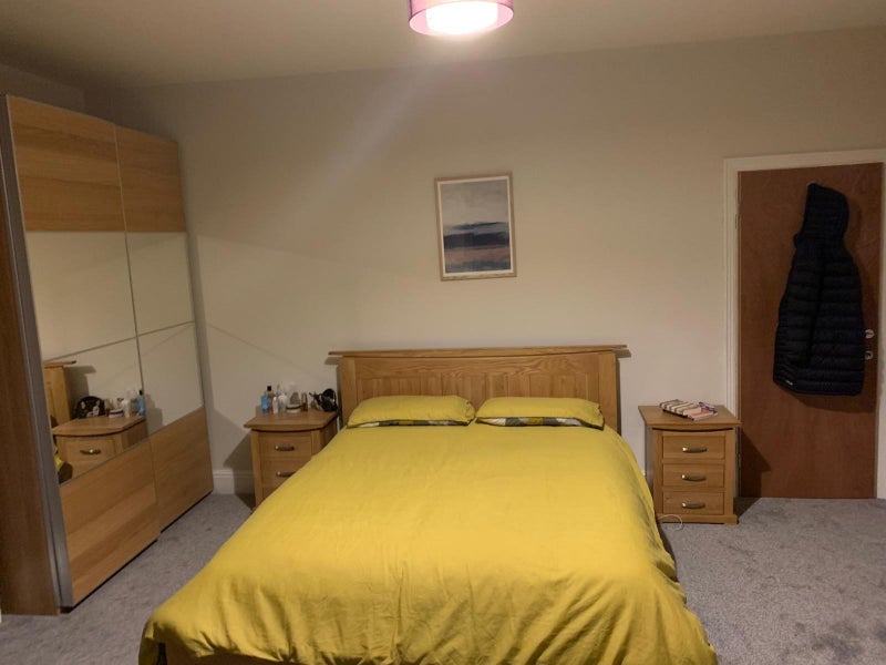 Room St Marys Road in Sandwell