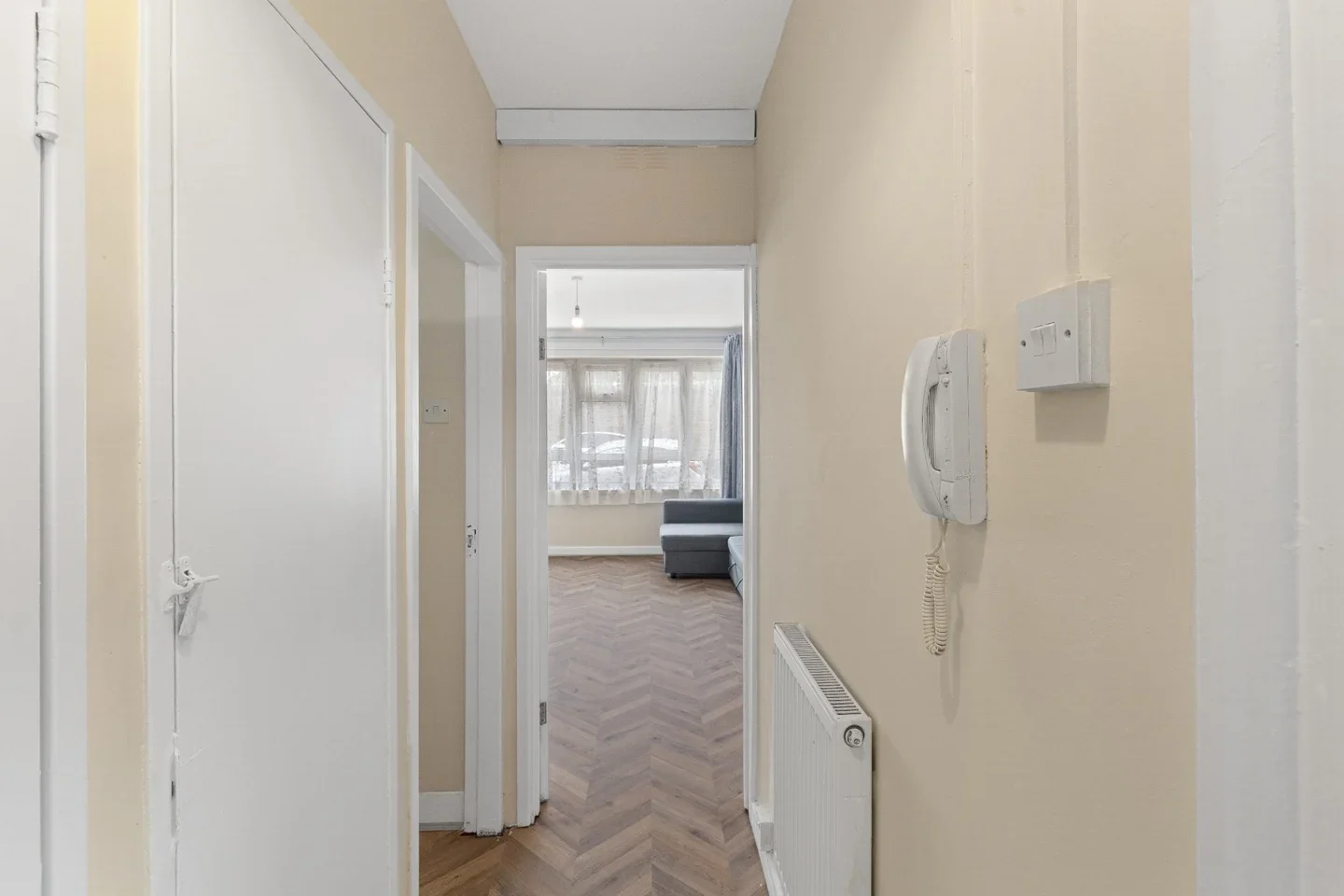 Flat Heavitree Road in Greater London