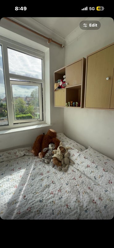 Room Grasmere Avenue in Greater London