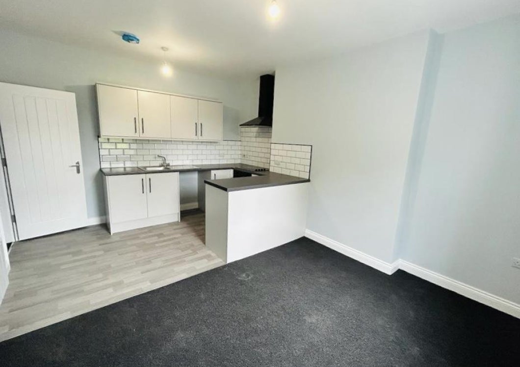 Flat Tettenhall Road in Wolverhampton