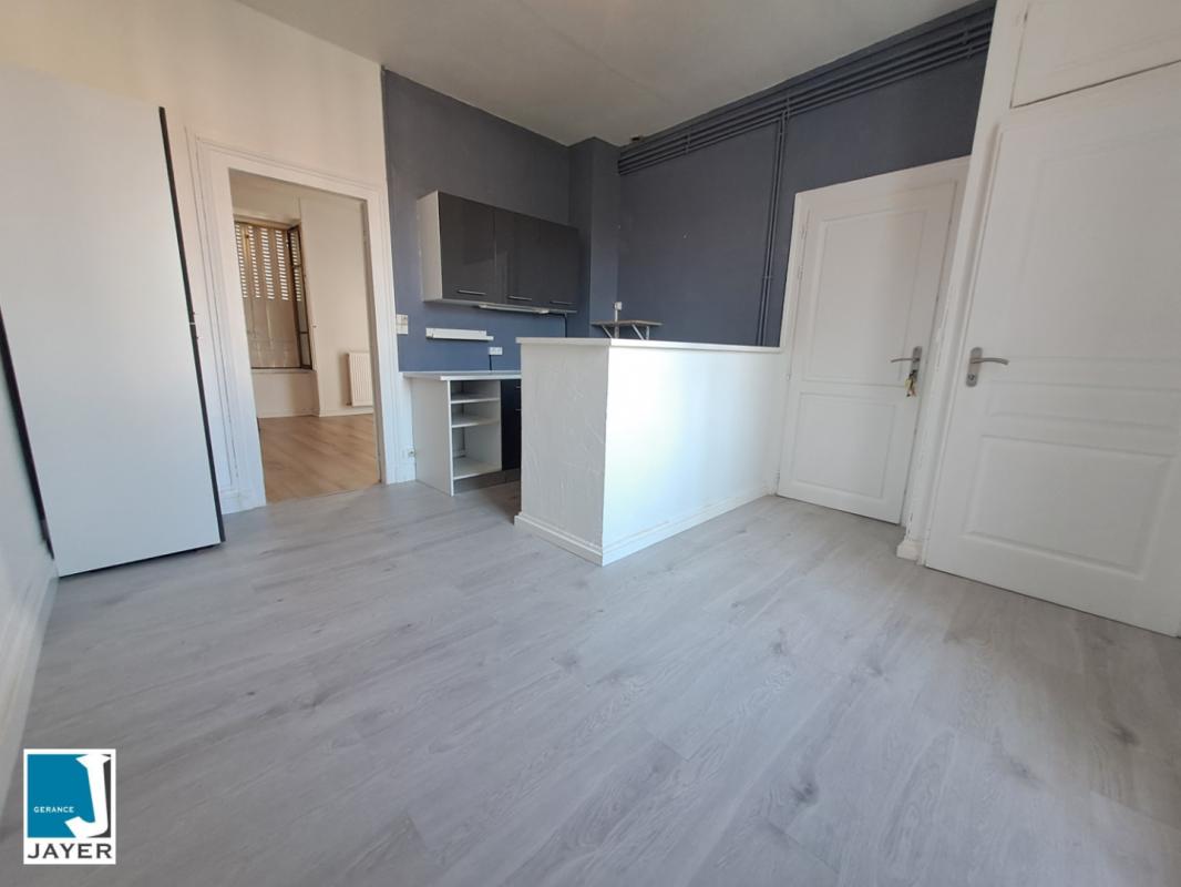 Flat Rue du Champ Gaillard in Chalon-sur-Saône