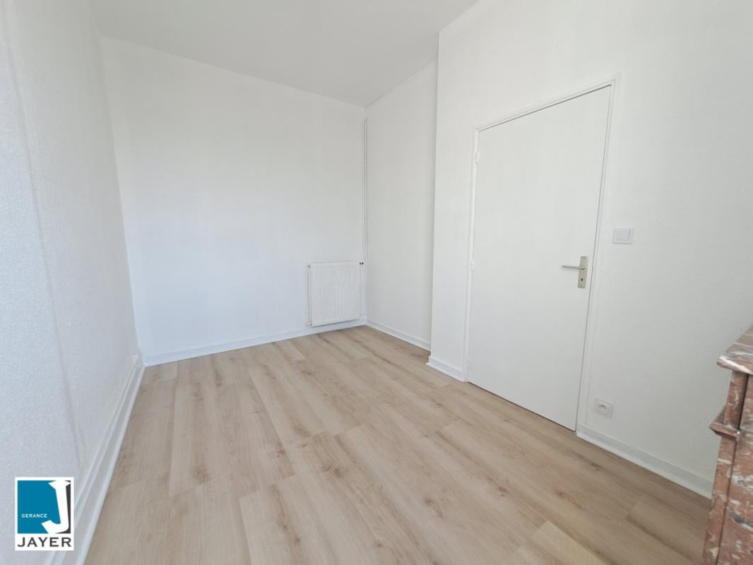 Flat Rue du Champ Gaillard in Chalon-sur-Saône