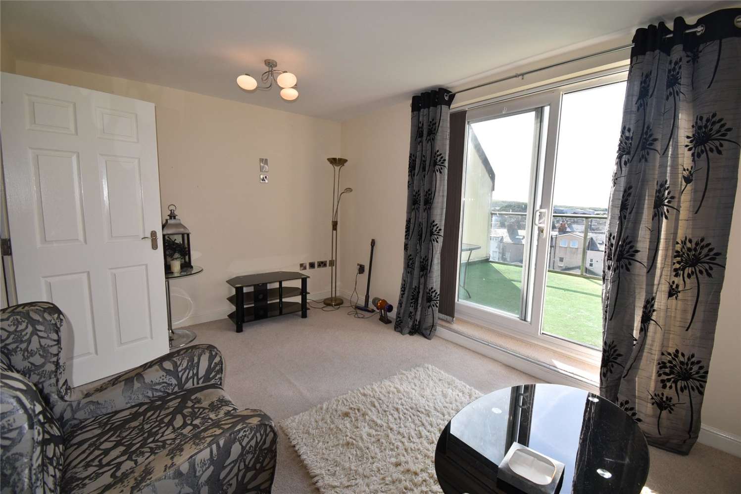 Flat Corporation Road in Workington