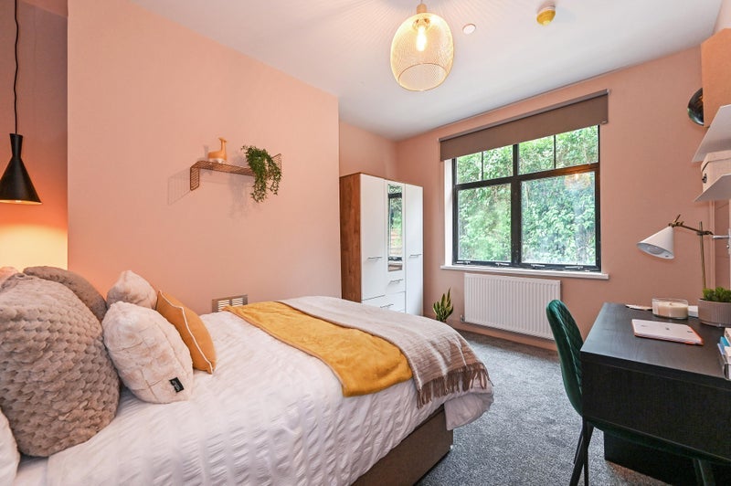 Room North Road in Cardiff