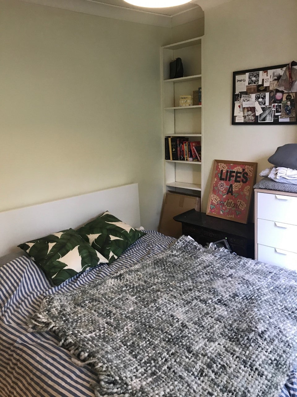 Flat Gloucester Avenue in Greater London