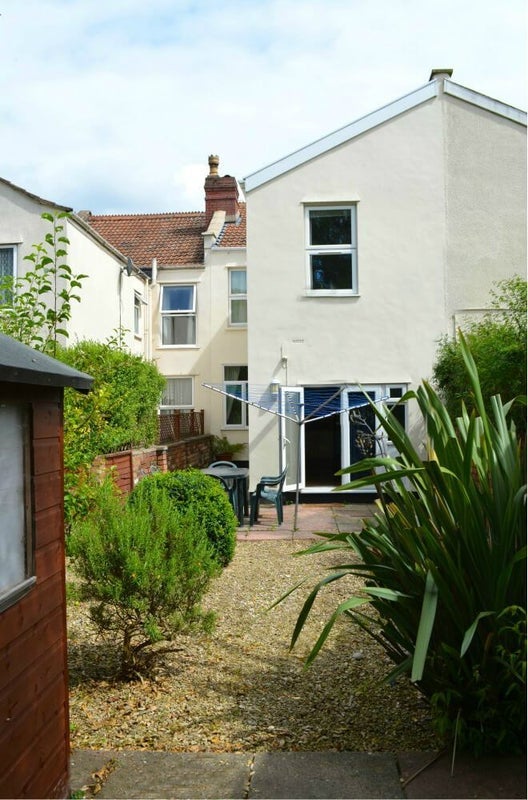 Room Stanbury Avenue in Bristol
