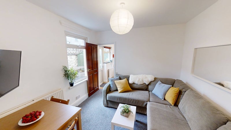 Room Stanbury Avenue in Bristol