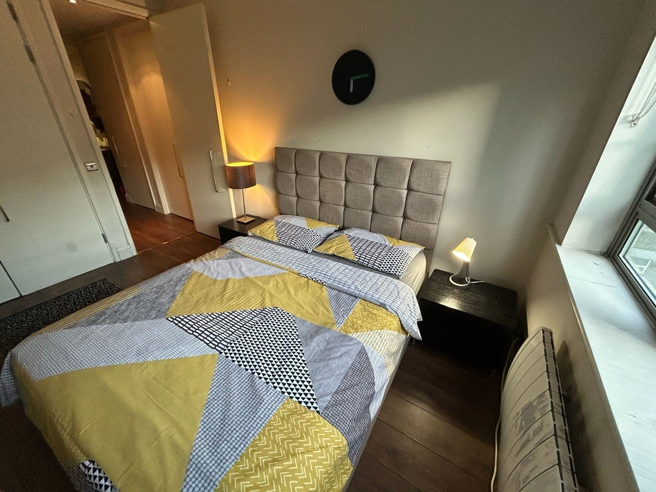 Room City Road in Greater London