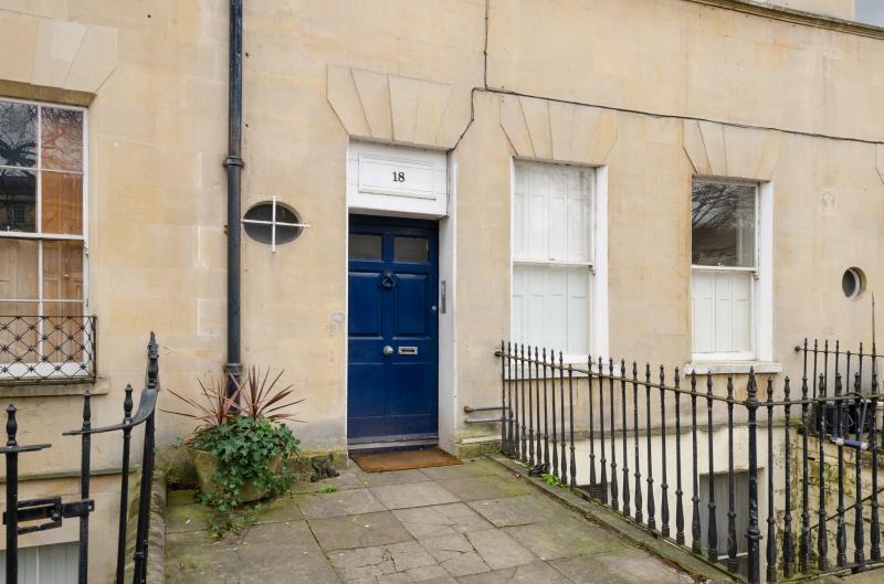 Flat Grosvenor Place in Bath
