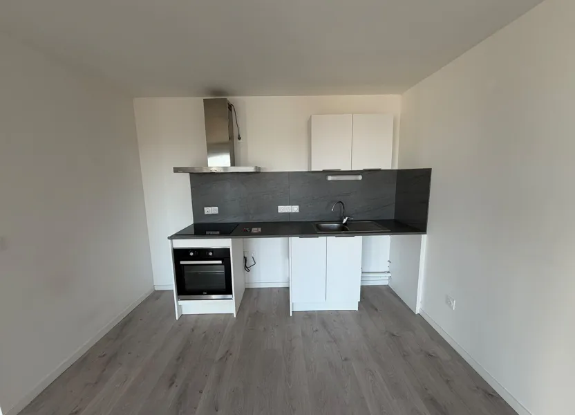 Flat Rue des Postes in Lille